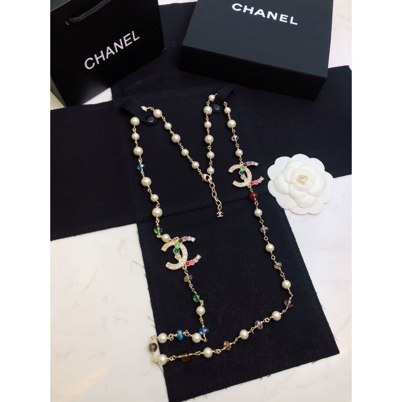 Ch*el brooches
